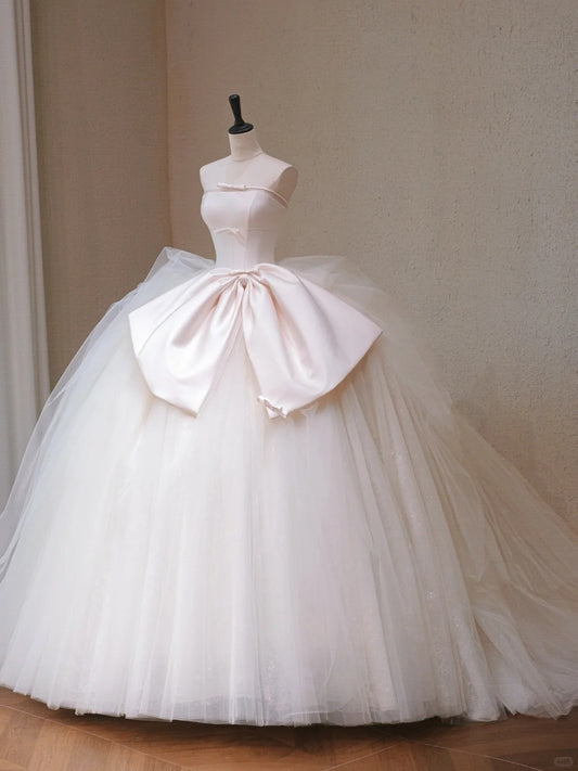 Alluring Big Bow Accent Satin Bodice Bridal Dress Charming Mesh Trimmed A-Line Strapless Layered Tulle Wedding Dress AP2192