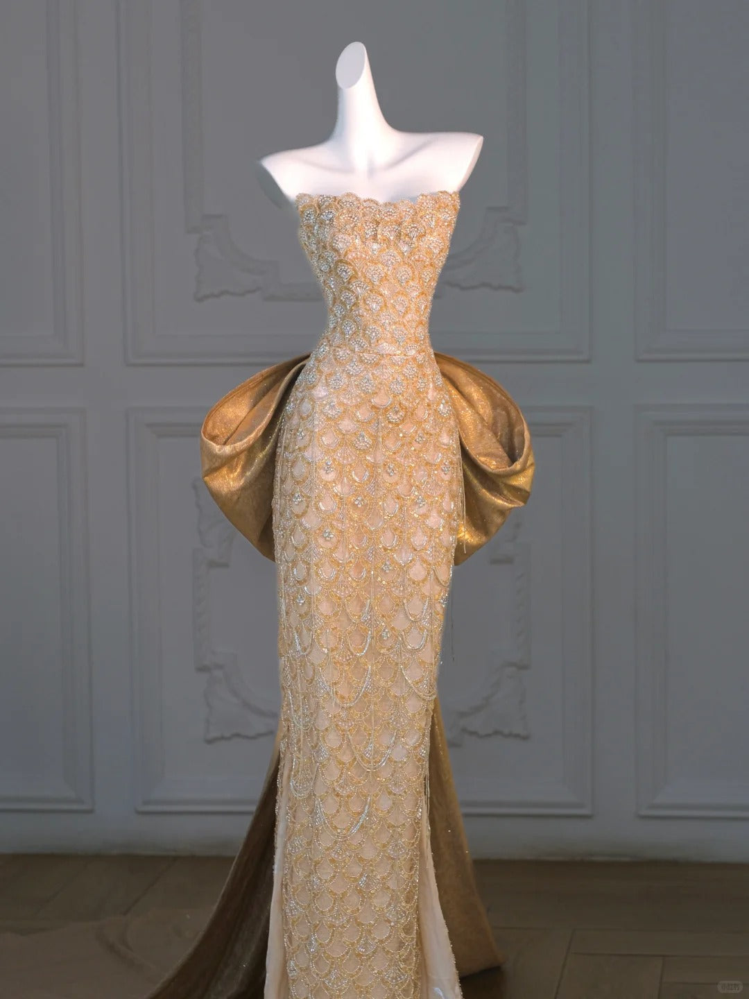 Stylish Strapless Sheath Shimmer Big Bow Detail Maxi Dress Vintage Intricate Rhinestone Beadwork Side Slit Prom Dress AP2197