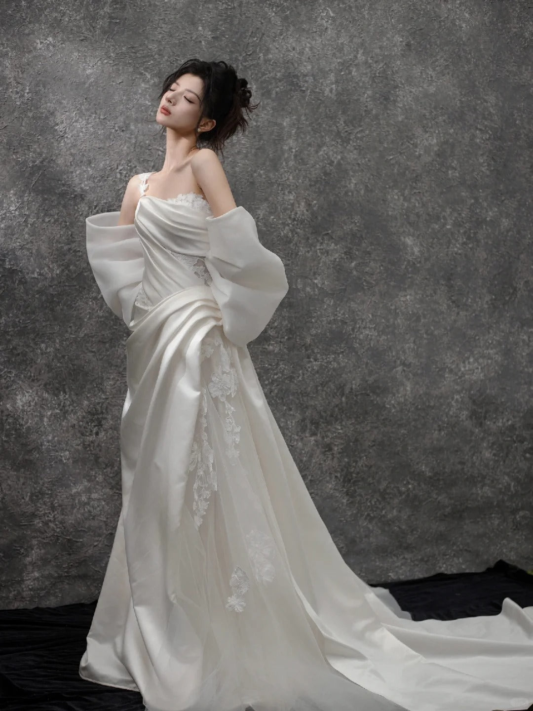 Glamorous One-Shoulder Bow Back 3D Floral Accent Maxi Bridal Dress Elegant Satin Drape Bodice Cascade Tulle Hem Wedding Dress AP2200