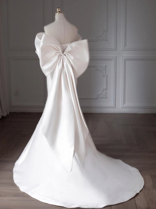 Graceful Off-Shoulder White Satin Mermaid Maxi Dress Minimalist Oversized Bow Accent Wedding Dress AP2204