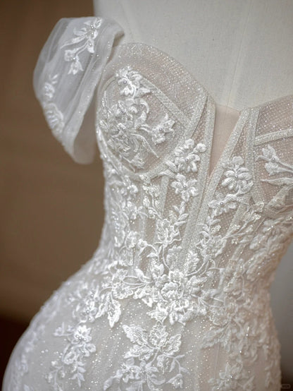 Charming Off-Shoulder Applique Mermaid Maxi Dress Dreamy Cascade Tulle Hem Beading Wedding Dress AP2205