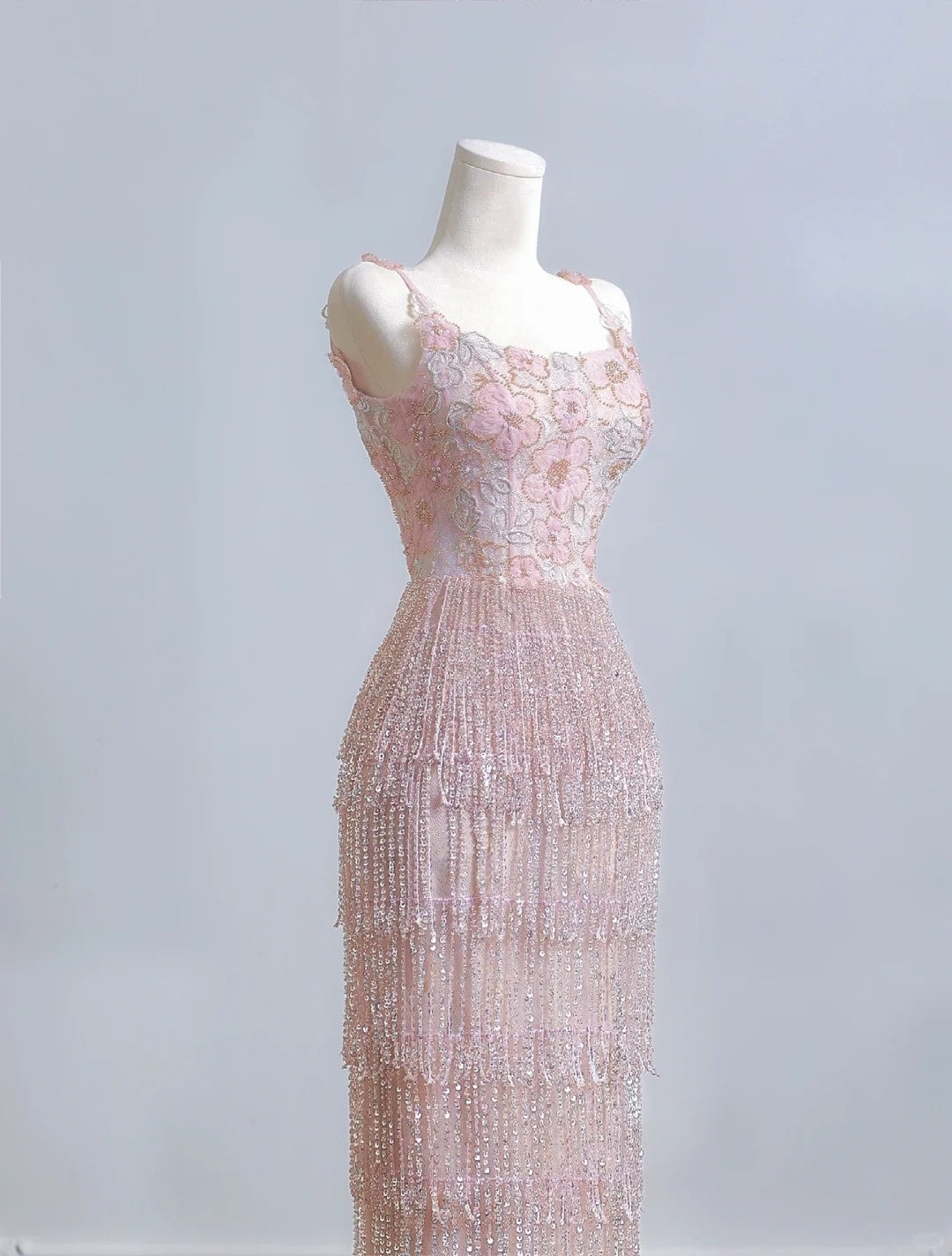 Charming Textured Floral Accent Beading Tassel Evening Maxi Dress Chic Spaghetti Strap Sheath Prom Dress AP2226