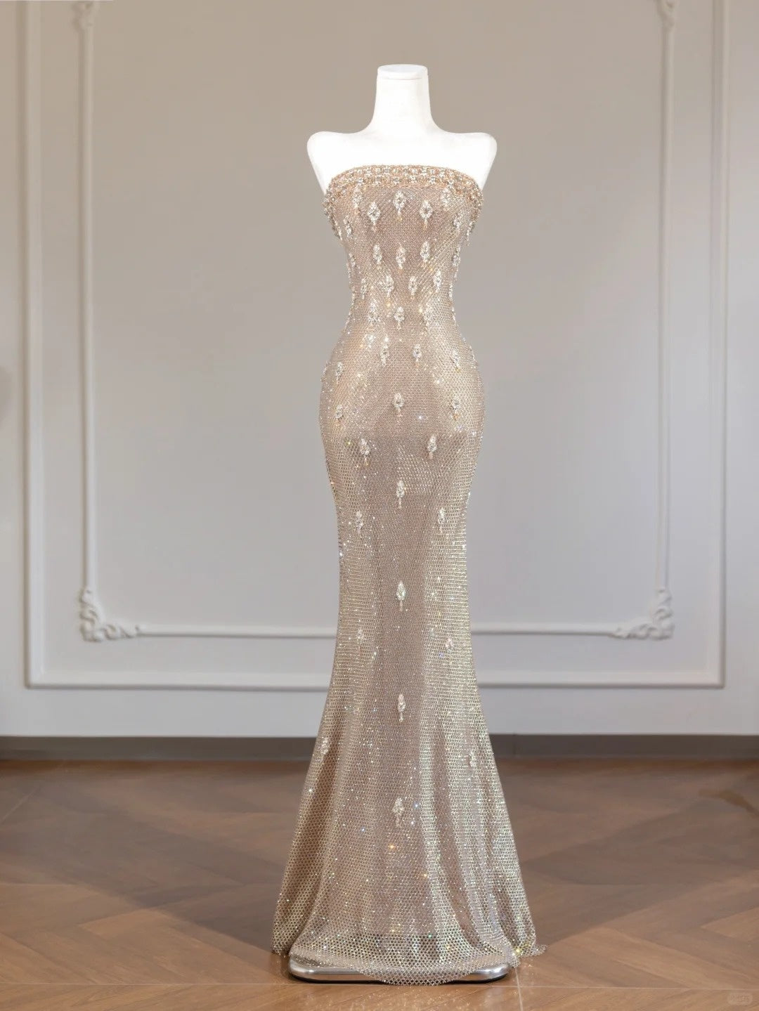 Fashionable Shimmering Crystals Mermaid Hem Strapless Beaded Prom Dress AP2248