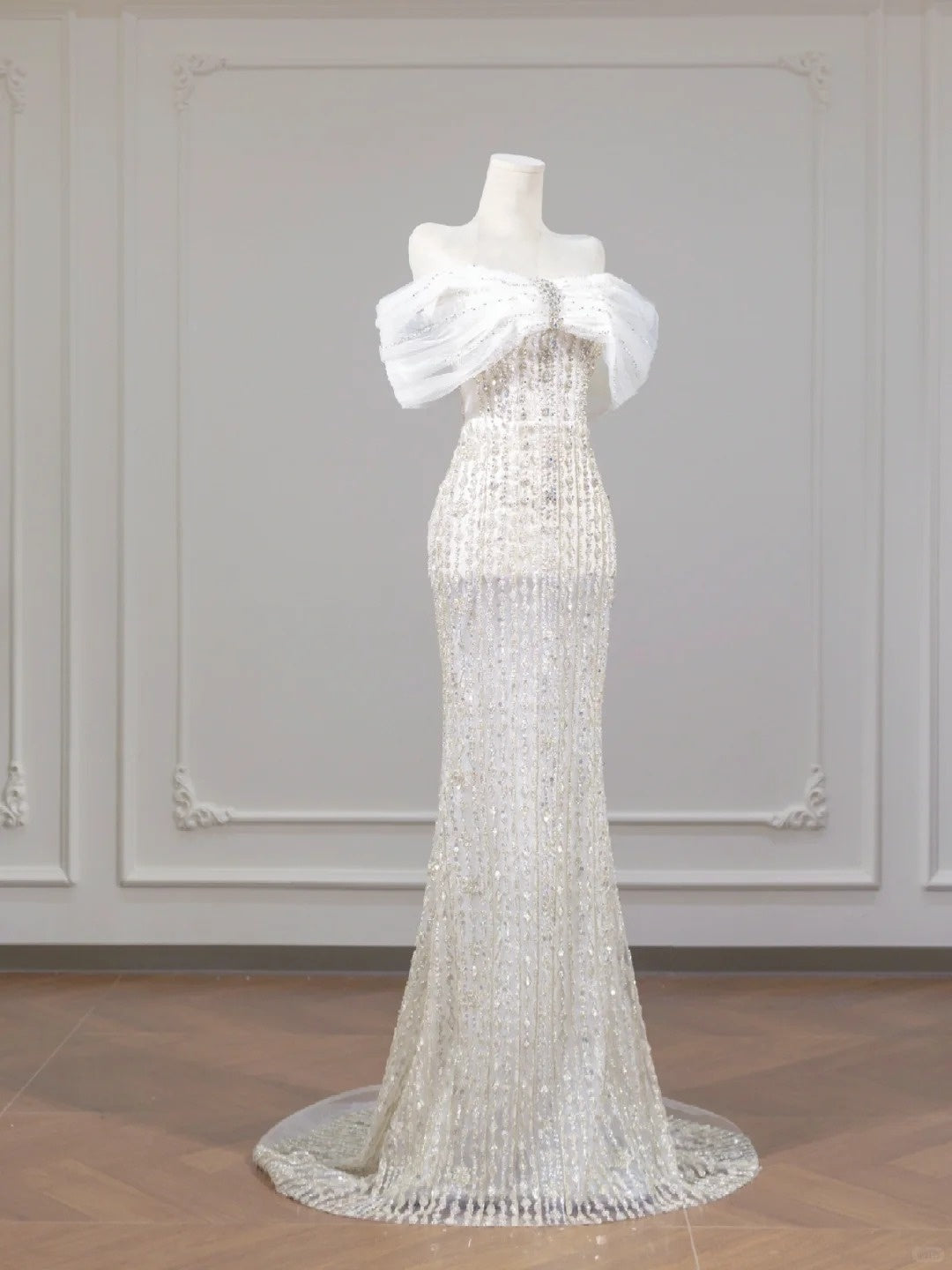 Gorgeous Mesh Off-Shoulder Beading Mermaid Glittering Crystals Prom Dress AP2256