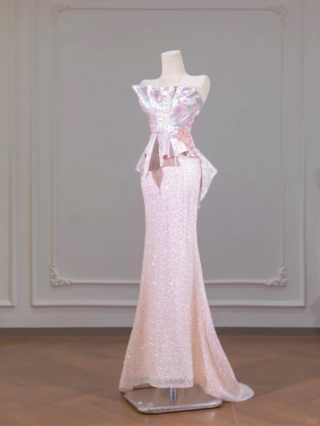 Dreamy Pink Mermaid Floral Print Satin Strapless Lace-Up Back Glittering Hem Prom Dress AP2257