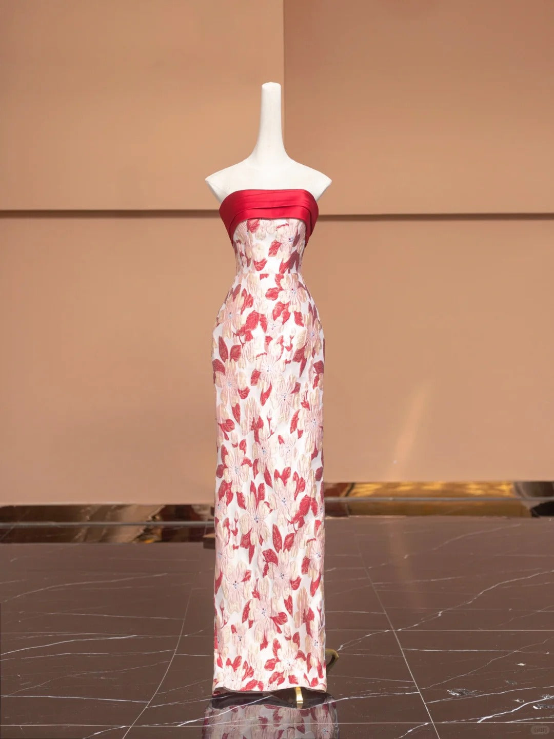 Graceful Strapless Sheath Formal Dresses Sequins Floral Long Prom Dress AP2258