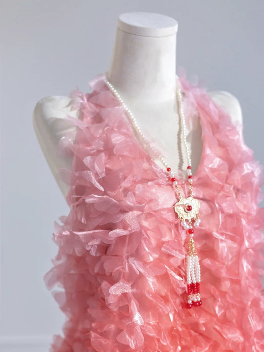 Vibrant Gradient Red 3D Floral V-Neck Petal Design Layered Tulle A-Line Prom Dress AP2263