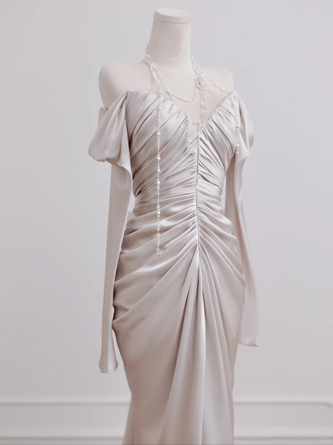 Classical Long Sleeve Off-Shoulder Ruched Bodice Mermaid Hem Prom Dress AP2269