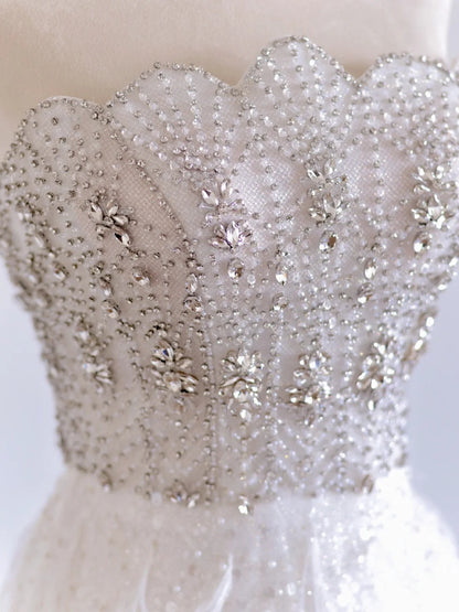 Stunning Beading Crystal Bodice A-Line Feather Trimmed Tulle Hem Strapless Prom Dress AP2272