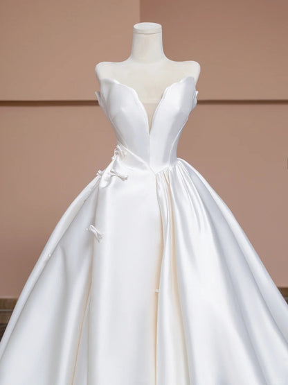 French Style Mesh Trim Strapless White Satin A-Line Bow Details Wedding Dress AP2283