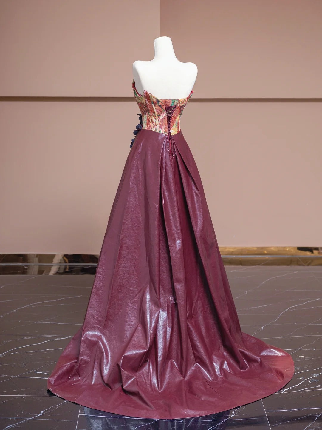 Graceful 3D Flowers Strapless Evening Gowns Artistic Floral Print A-Line Faux Leather Prom Dress AP2291