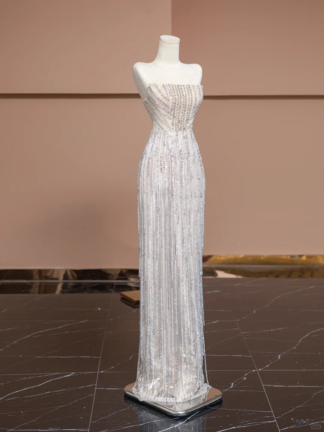 Fabulous Strapless Slit Evening Gowns Sequins Beading Tassel Sheath Prom Dress AP2294