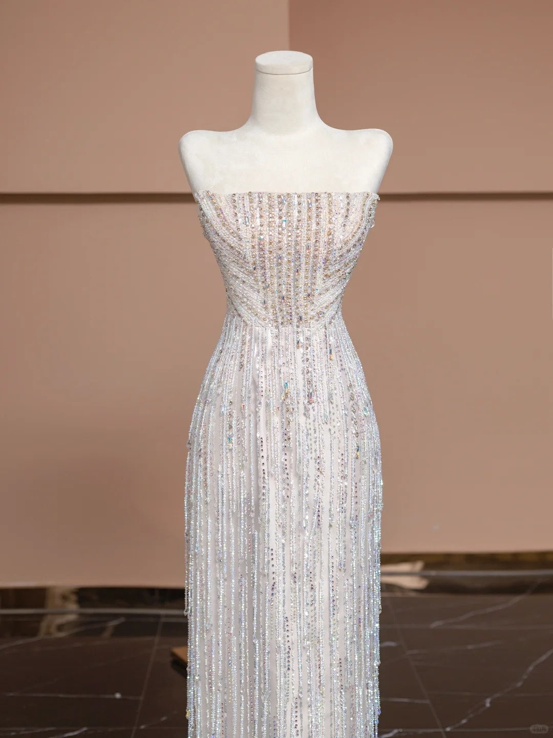 Fabulous Strapless Slit Evening Gowns Sequins Beading Tassel Sheath Prom Dress AP2294