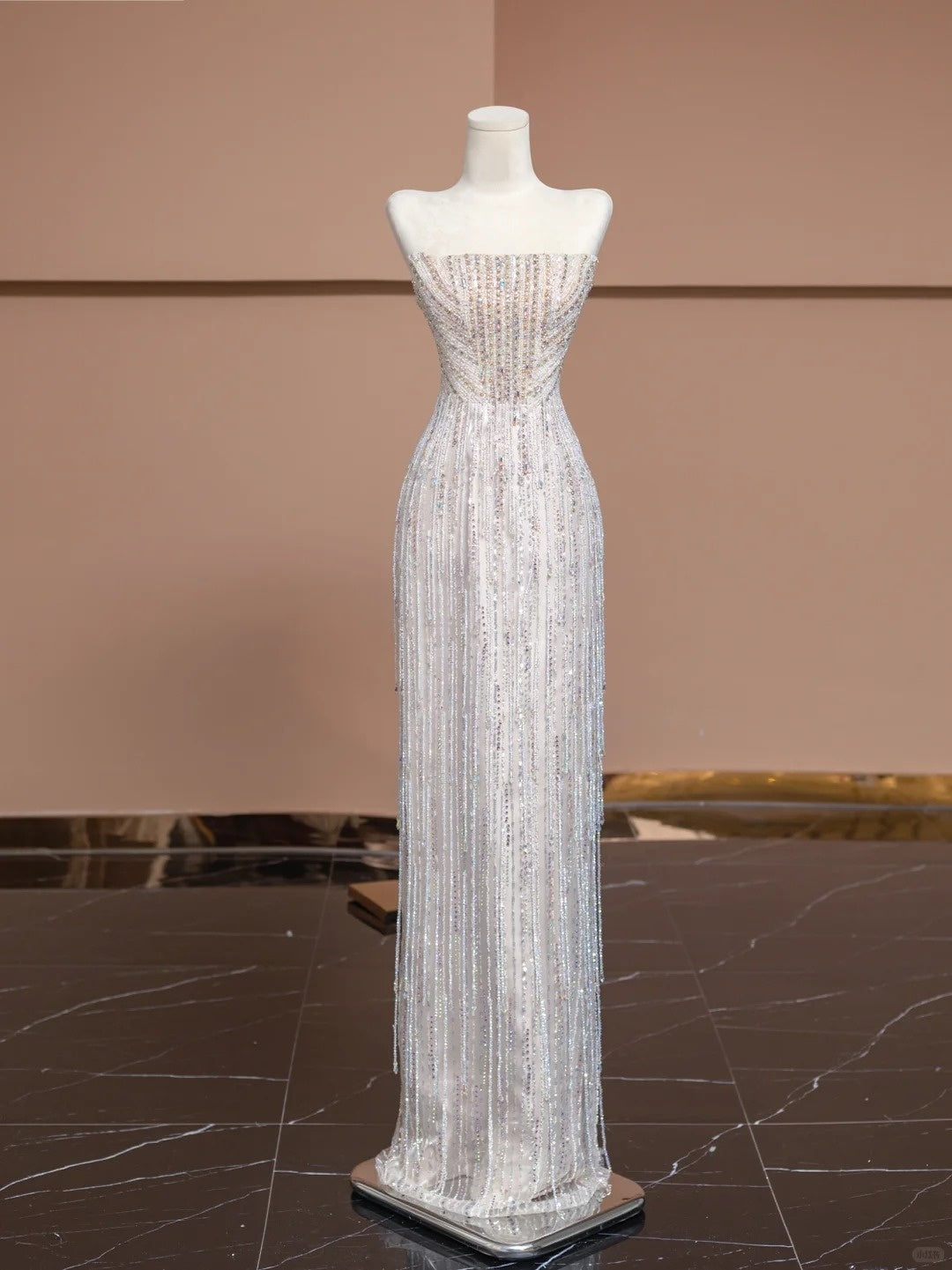 Fabulous Strapless Slit Evening Gowns Sequins Beading Tassel Sheath Prom Dress AP2294