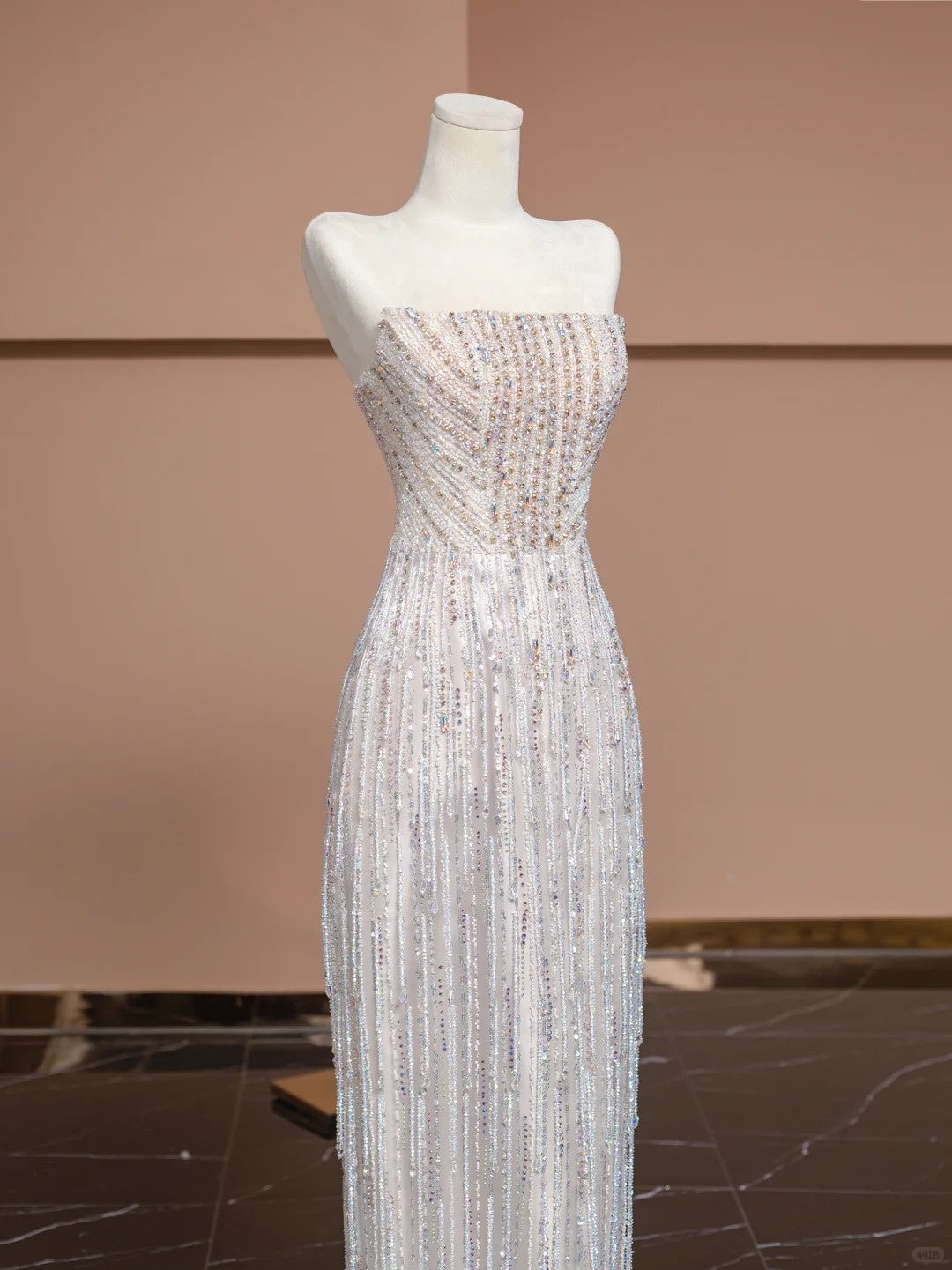 Fabulous Strapless Slit Evening Gowns Sequins Beading Tassel Sheath Prom Dress AP2294