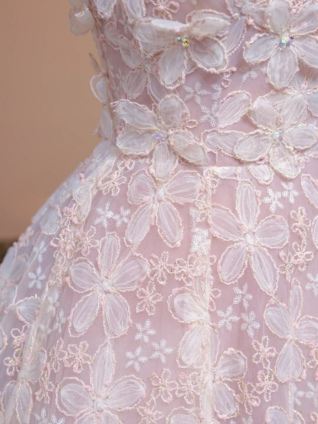 Fabulous A-Line Strapless Evening Gowns Applique Tulle Sequins Crystal Prom Dress AP2303