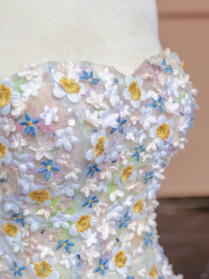 Dreamy Strapless A-Line Evening Gowns Applique Tulle Sequins Beading Prom Dress AP2309