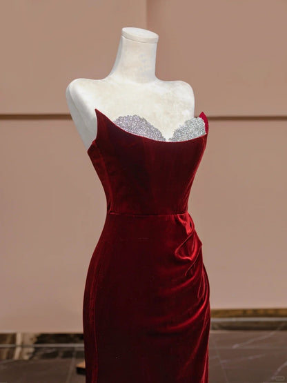 Charming Strapless Velvet Red Evening Gowns Mermaid Rhinestone Beading Prom Dress AP2316