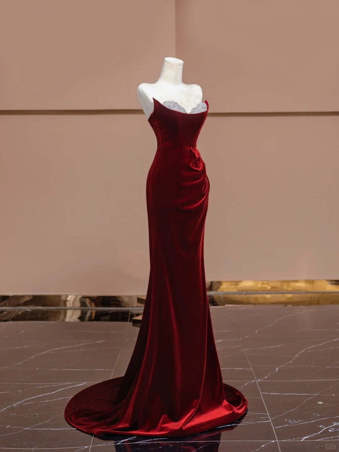 Charming Strapless Velvet Red Evening Gowns Mermaid Rhinestone Beading Prom Dress AP2316