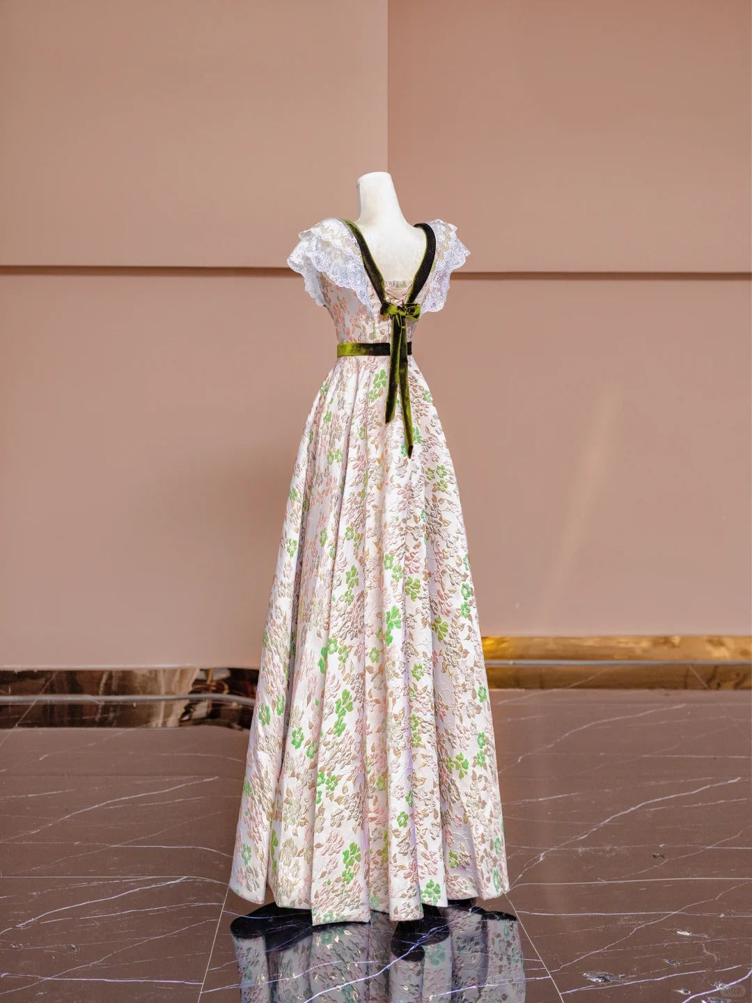 French Style A-Line Square Neck Formal Dresses Applique Lace Beading Rhinestone Prom Dress AP2323