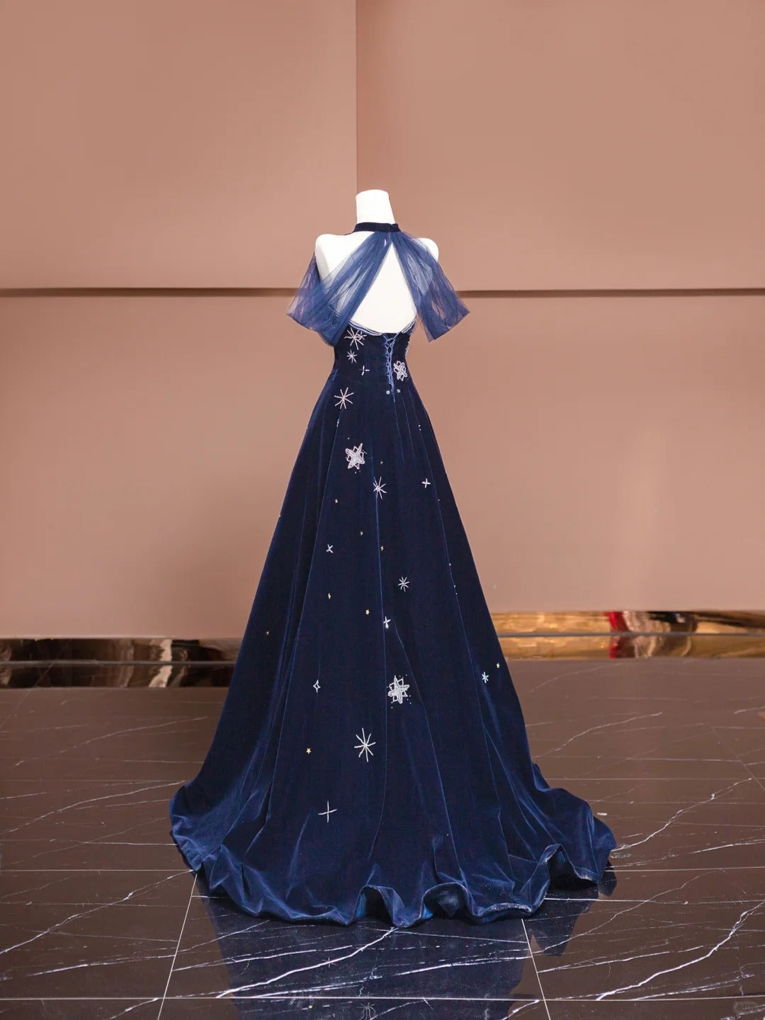 Fabulous A-Line Mesh Off-Shoulder Evening Gowns Beading Sequins Velvet Long Prom Dress AP2329