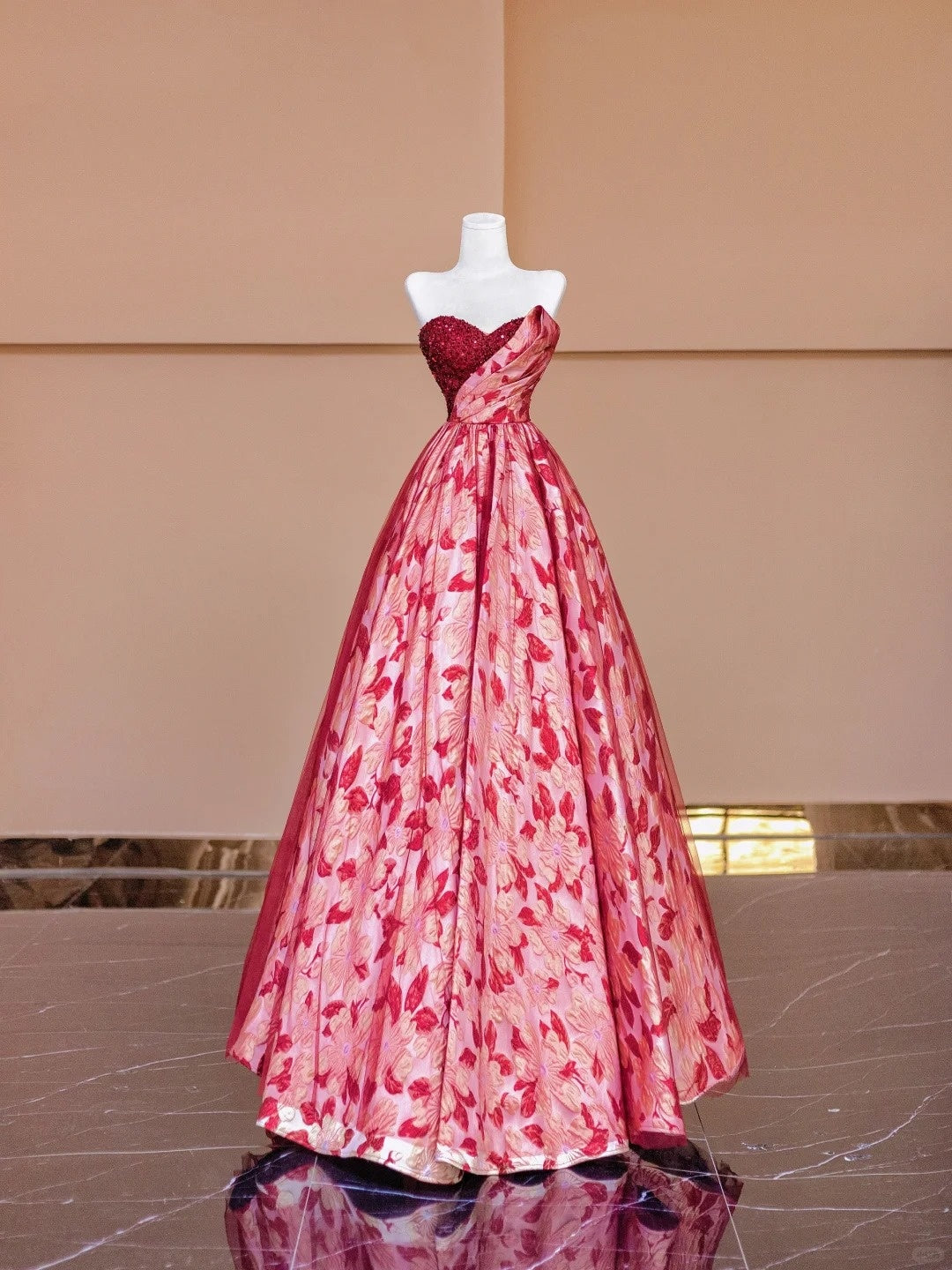 Charming A-Line Strapless Evening Gowns Sequins Floral Tulle Ruched Long Prom Dress AP2330