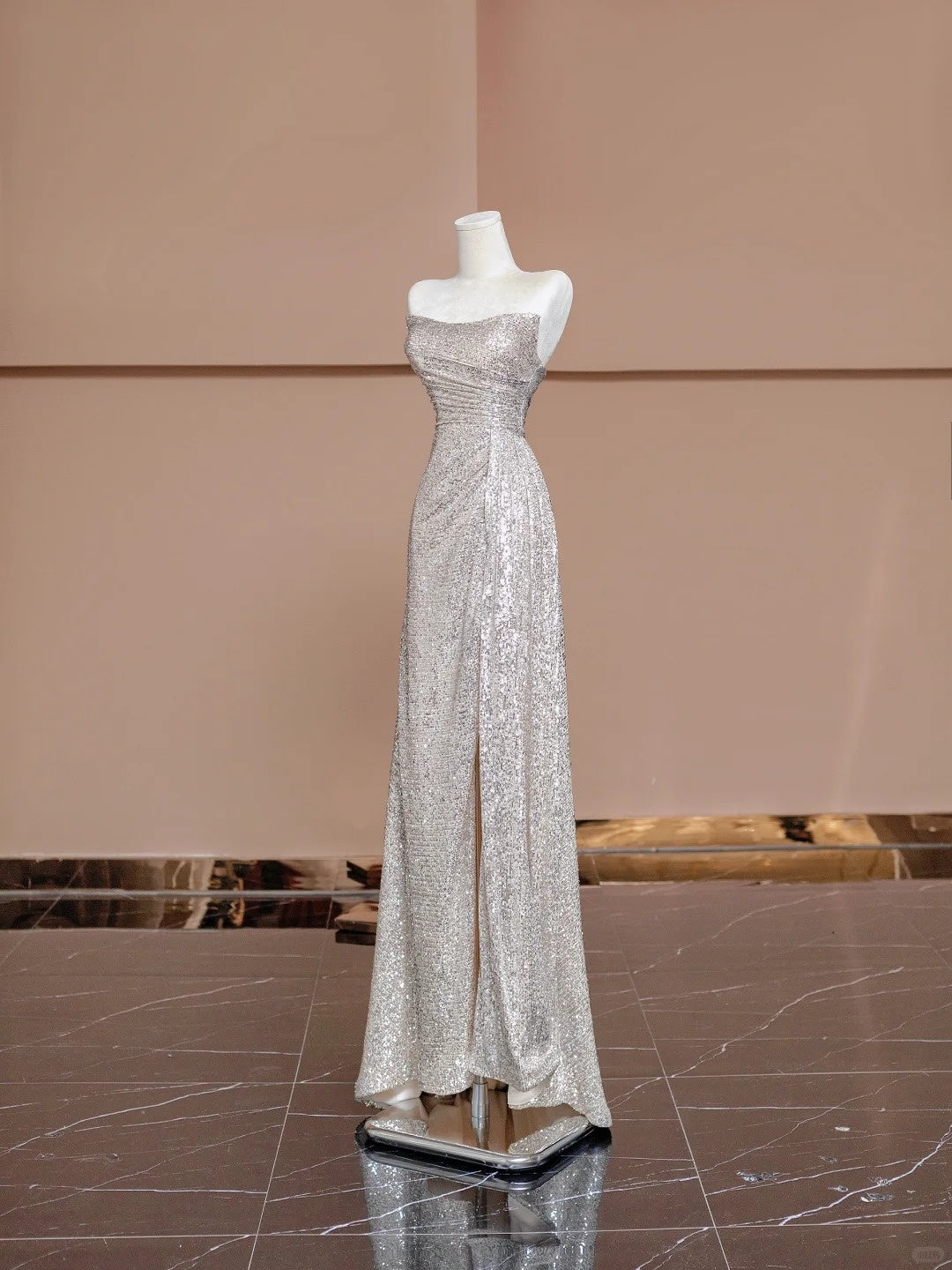 Exquisite Strapless Evening Gowns Mermaid Slit Sequins Prom Dress AP2335