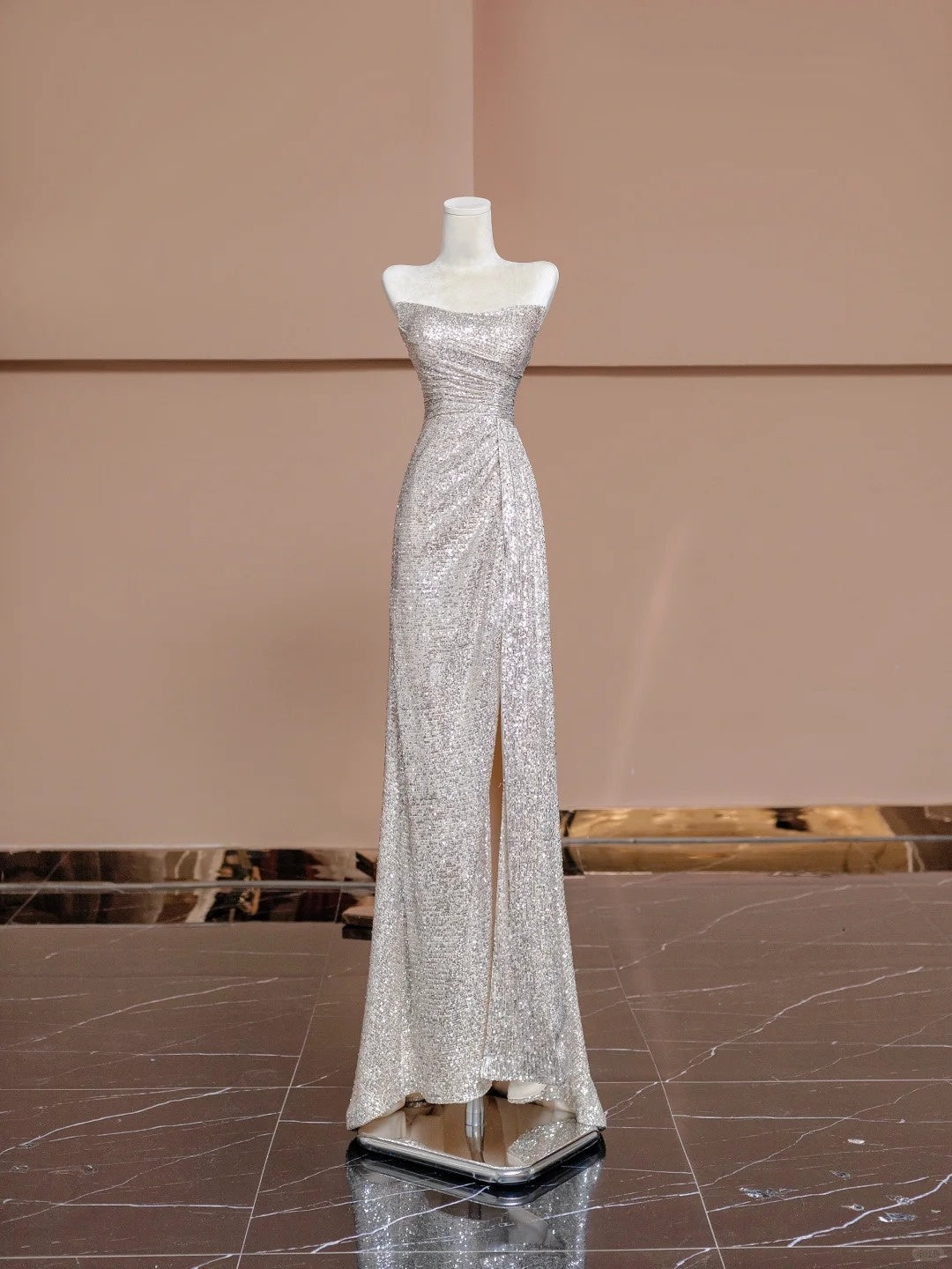 Exquisite Strapless Evening Gowns Mermaid Slit Sequins Prom Dress AP2335