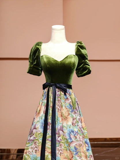 Graceful A-Line Sweetheart Neck Formal Dresses Applique Short Sleeve Prom Dress AP2337