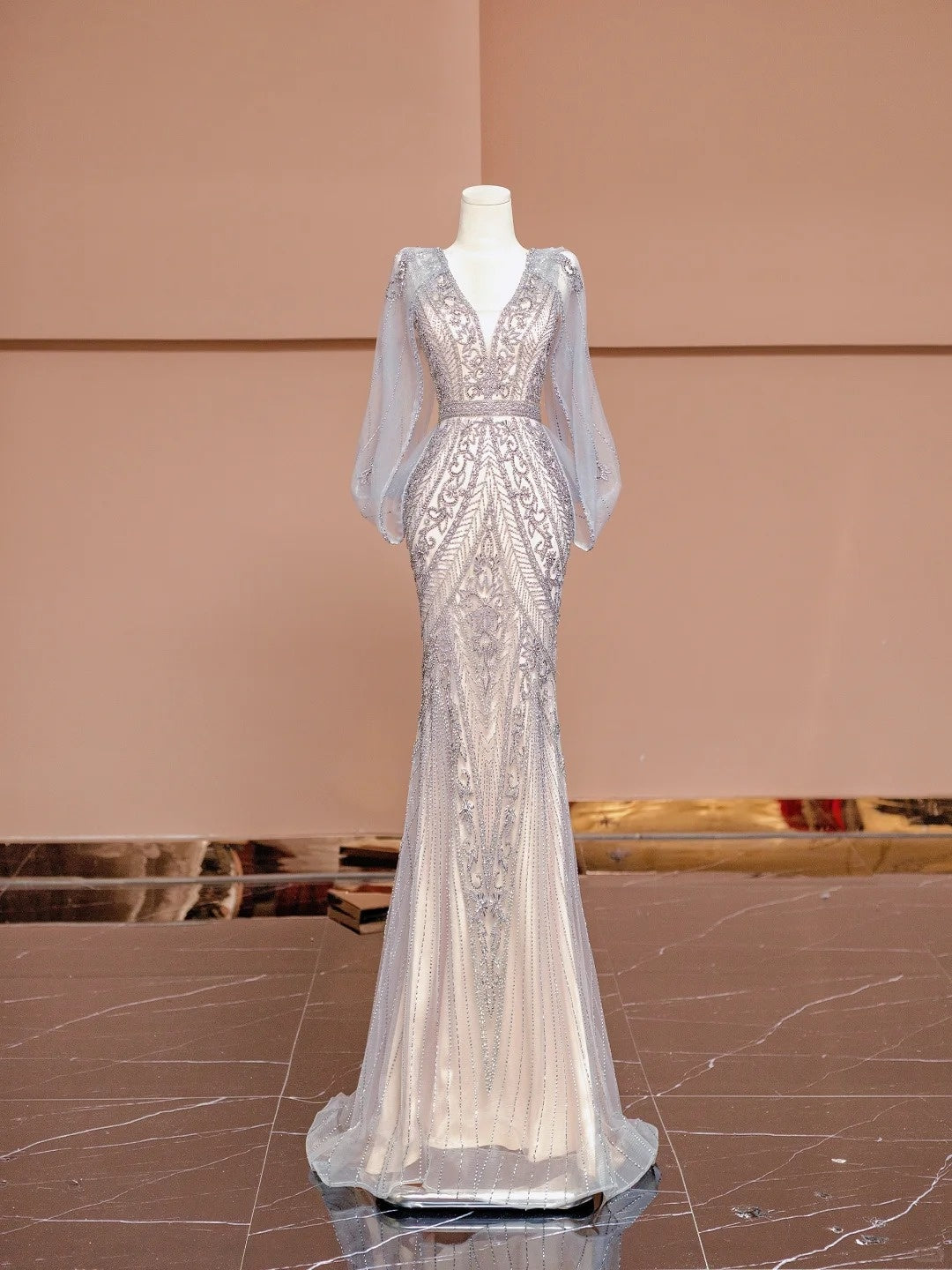 Exquisite V-Neck Mermaid Formal Dress Beading Tulle Prom Dress AP2346