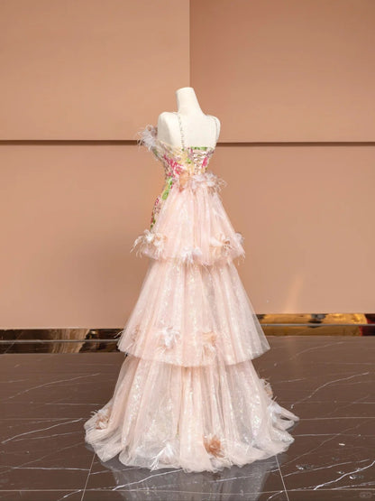 Romantic Spaghetti Strap A-Line Evening Gowns With Tulle Train Beading Sequins Applique Prom Dress AP2355