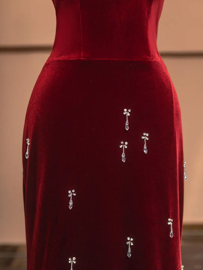 Vintage Square Neck Mermaid Formal Dresses Beading Crystals Red Velvet Prom Dress AP2361