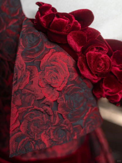 Elegant Strapless Sheath Evening Gowns Red Handmade Flowers Pleated Prom Dress AP2362