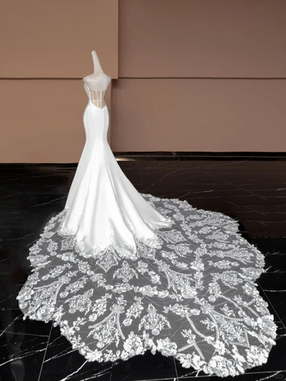 Fabulous White Satin Strapless Bridal Gowns Lace Tulle Train Mermiad Wedding Dress AP2363