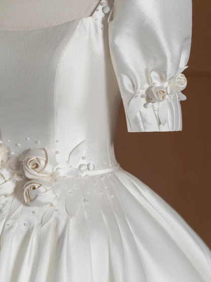 Satin Square Neck A-Line Bridal Gowns Short Sleeve Handmade Flowers Beaded Wedding Dress AP2371