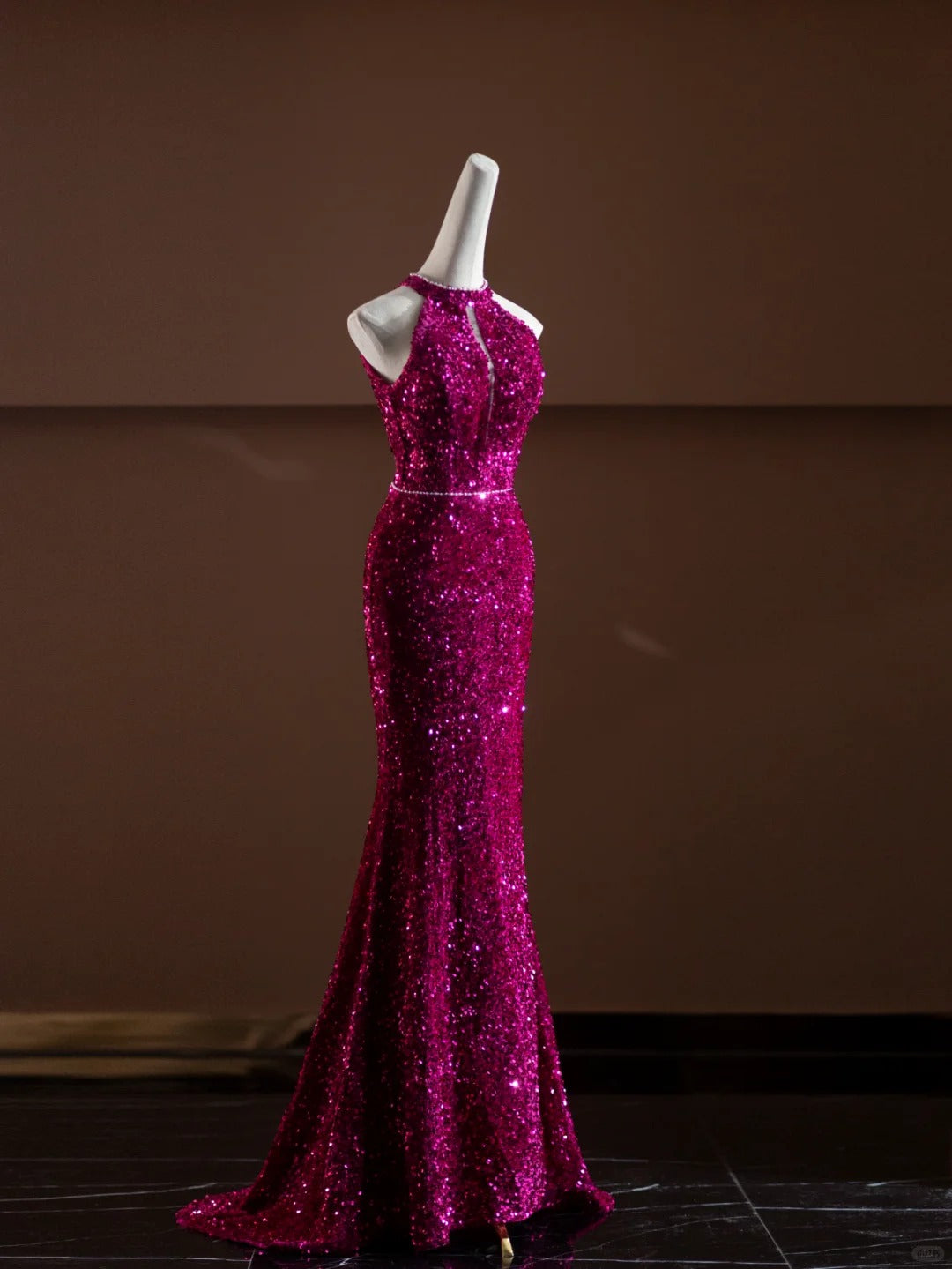 Fabulous Halter Neck Mermaid Evening Gowns Cutout Sequins Beading Prom Dress AP2375