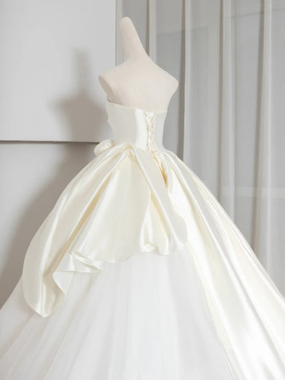 Chic Strapless A-Line Bridal Gown Pleated Satin Handmade Flower Wedding Dress AP2379