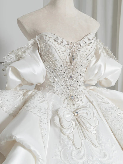 Luxurious Off-Shoulder A-Line Bridal Gowns Sequins Applique Beading Ruffled Wedding Dress AP2380