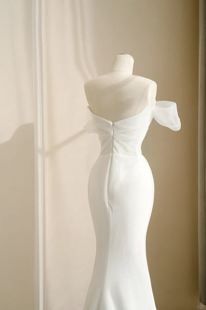 Vintage Strapless Bridal Gowns Mermaid Big Bow Tulle Satin Wedding Dress AP2390