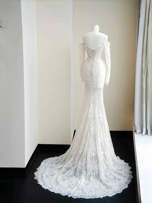 Classical Off-Shoulder Mermaid Bridal Gown Long Sleeve Sequins Applique Lace Beaded Wedding Dress AP2394