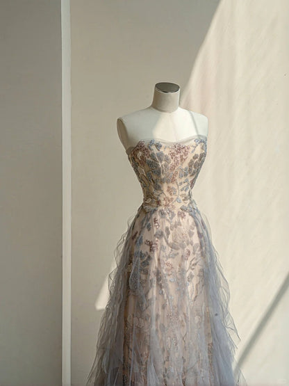 Ethereal A-Line Strapless Evening Gowns Ruffled Tulle Beading Sequins Prom Dress AP2399