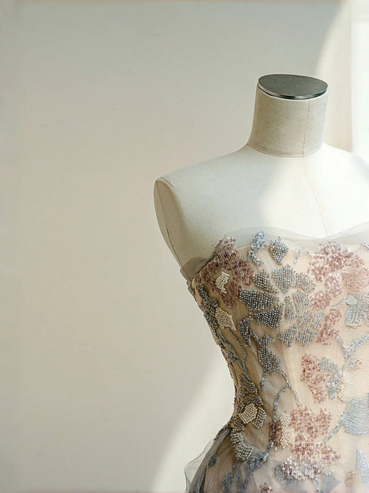 Ethereal A-Line Strapless Evening Gowns Ruffled Tulle Beading Sequins Prom Dress AP2399