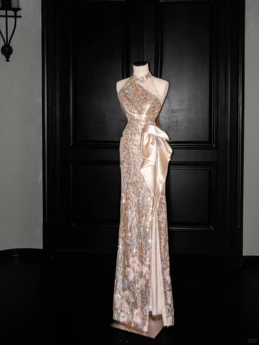 Exquisite Halter Neck Sheath Evening Gowns Sequins Beading High-Slit Prom Dress AP2402