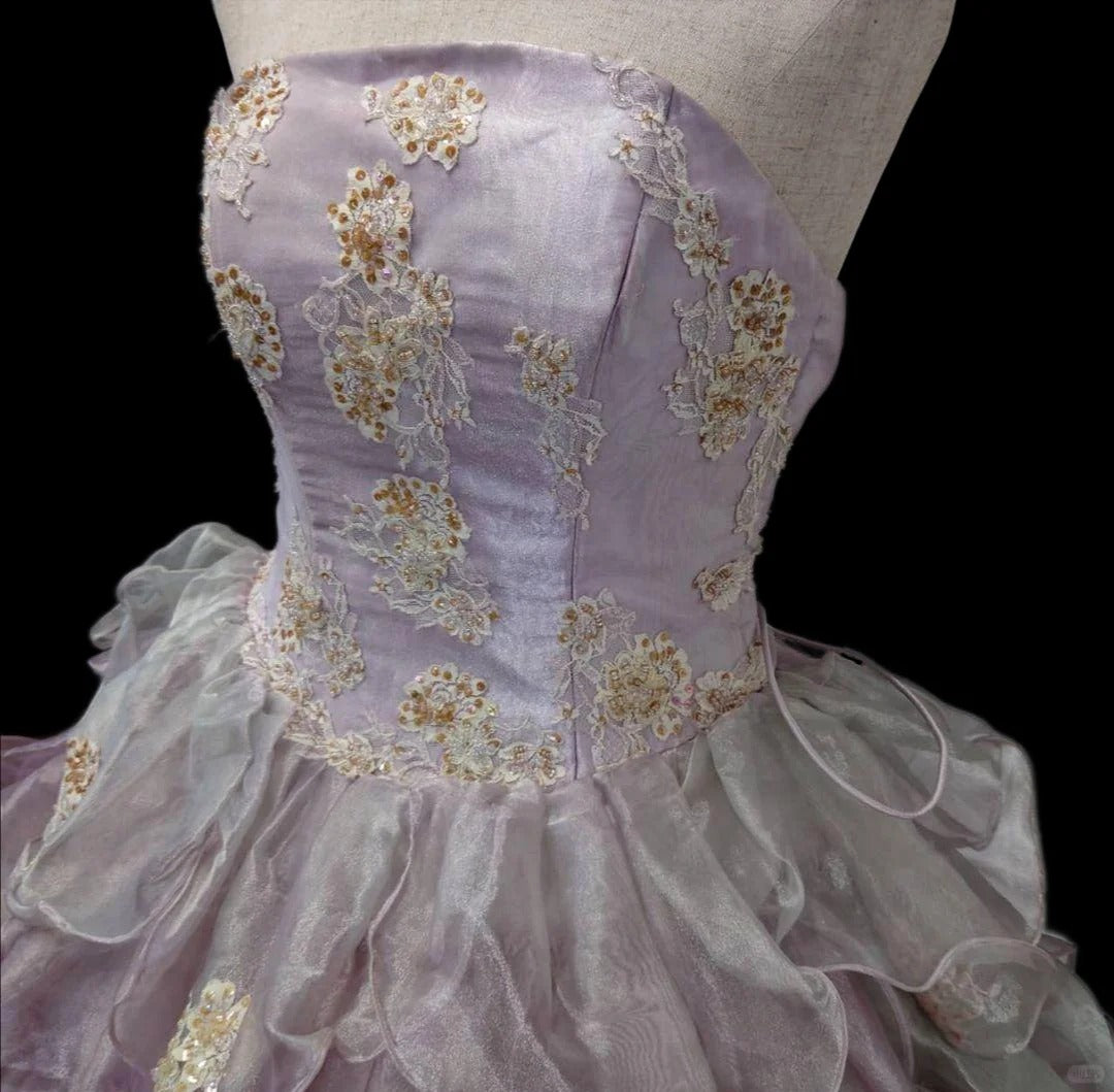 Chic A-Line Strapless Evening Gowns Sequins Beading Ruffled Tulle Applique Prom Dress AP2411