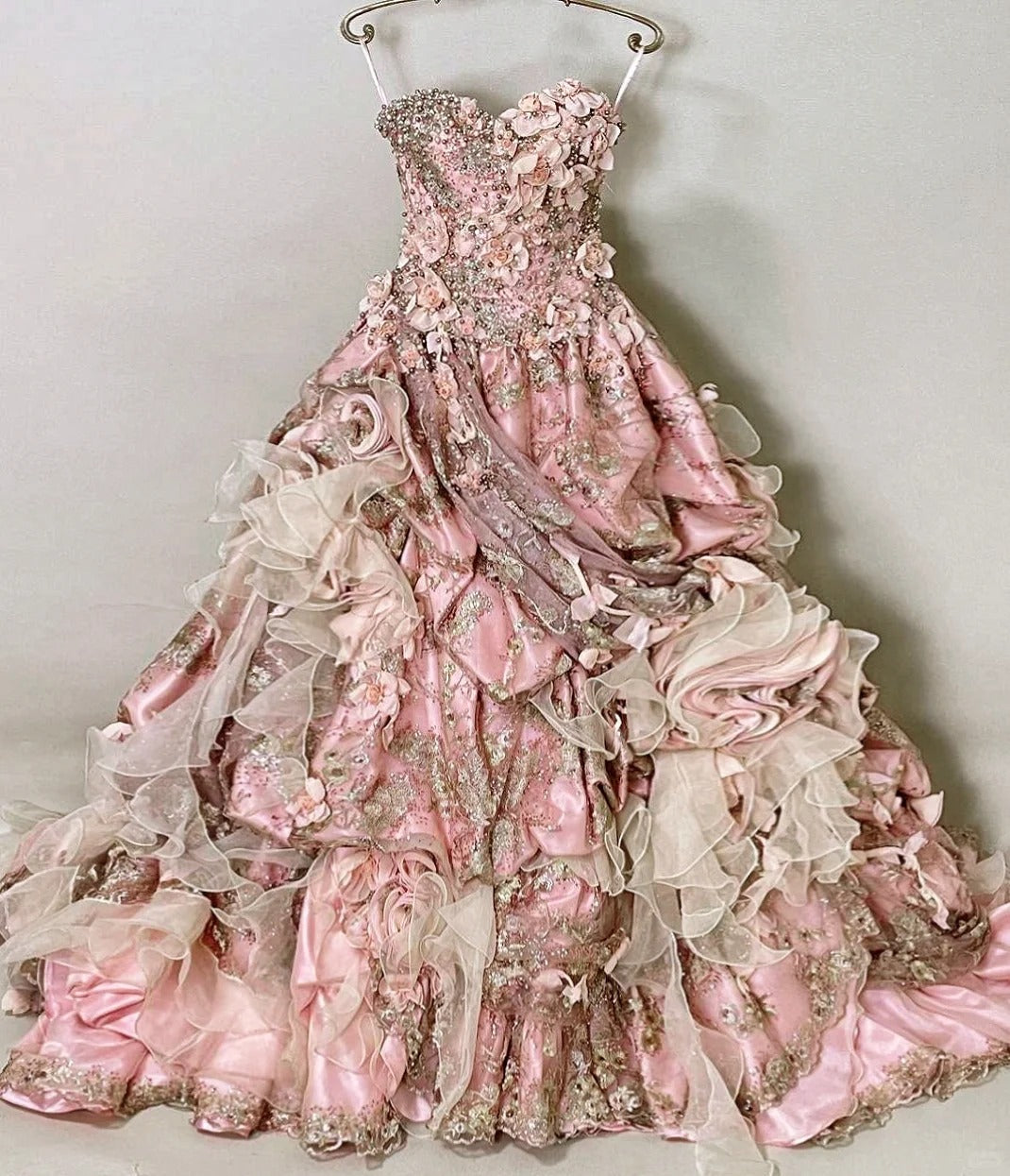 Fabulous Strapless A-Line Floral Evening Gowns Handmade Flowers Beading Sequins Prom Dress AP2416