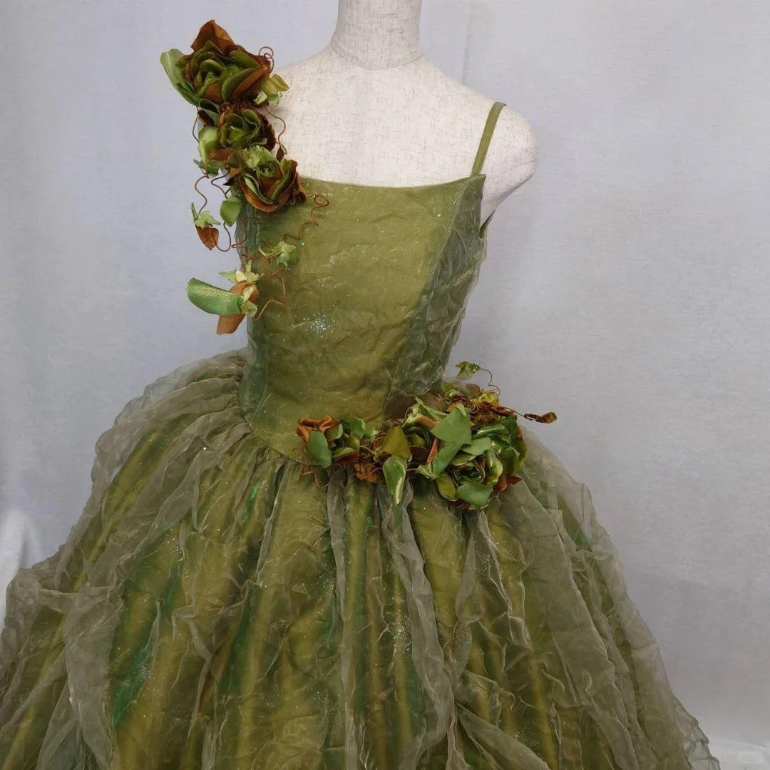 Stunning Spaghetti Strap A-Line Evening Gowns Sequins Handmade Flowers Ruched Tulle Prom Dress AP2423