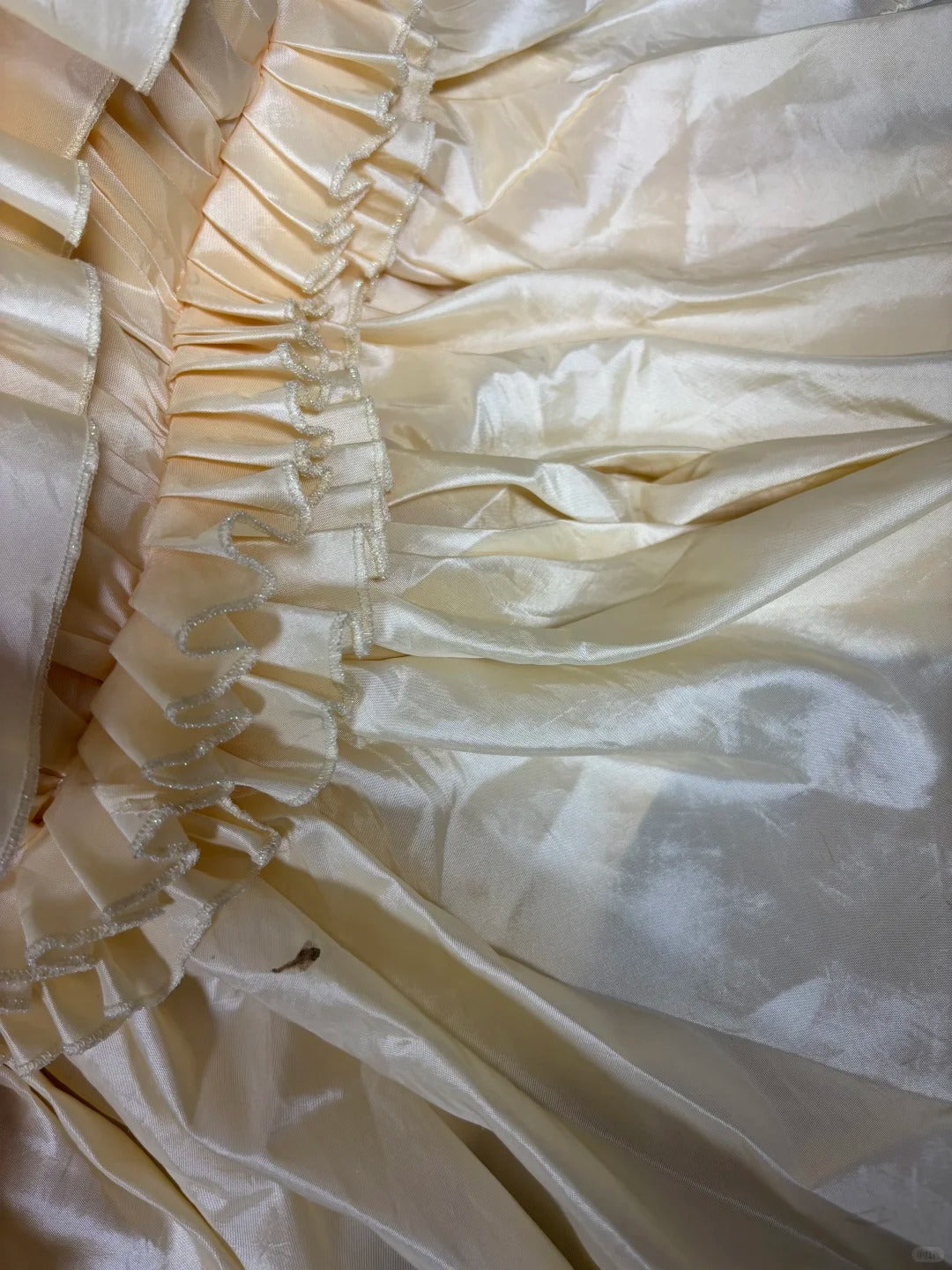 Fabulous Spaghetti Strap A-Line Evening Gowns Sequins Ruffled Prom Dress AP2425