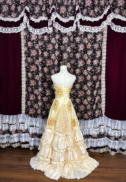 Fabulous Spaghetti Strap A-Line Evening Gowns Sequins Ruffled Prom Dress AP2425