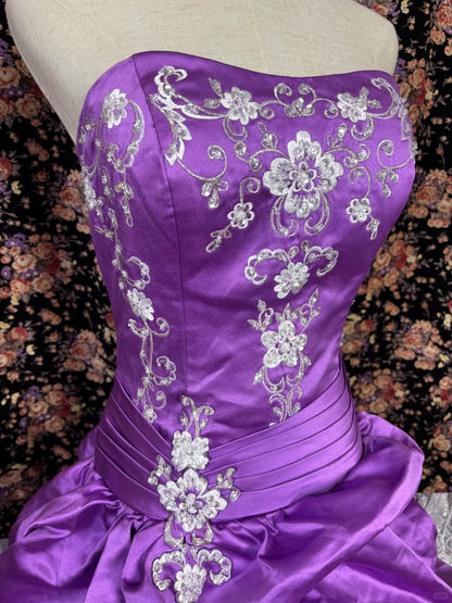 Purple Strapless A-Line Formal Dresses Sequins Appliques Pleated Prom Dress AP2427