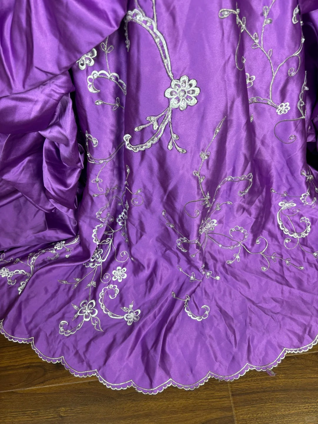 Purple Strapless A-Line Formal Dresses Sequins Appliques Pleated Prom Dress AP2427